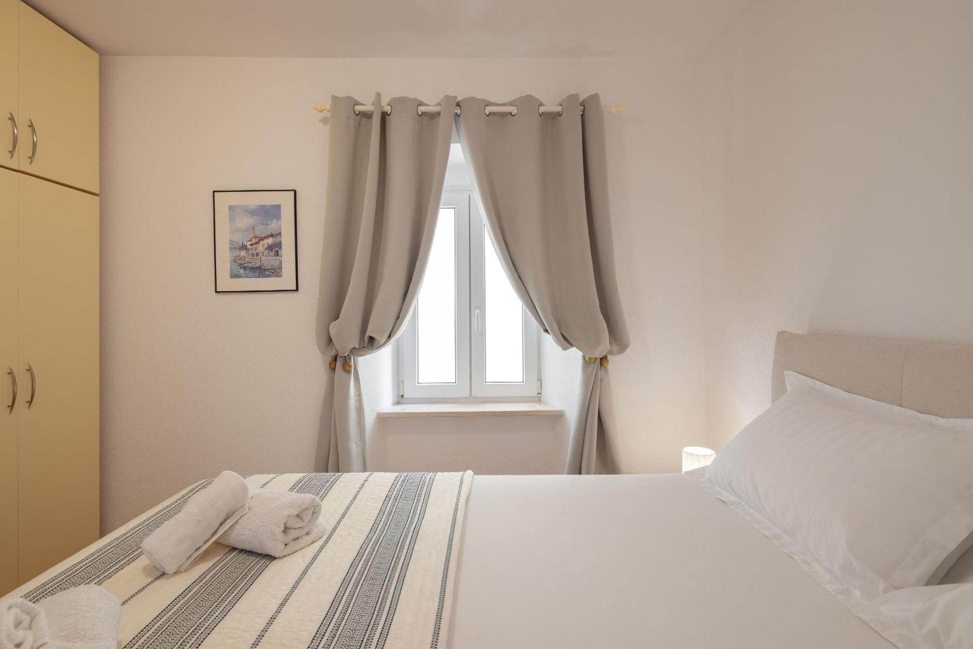 Galatea Apartments - Town Centre With Free Parking Baška Voda Exterior foto
